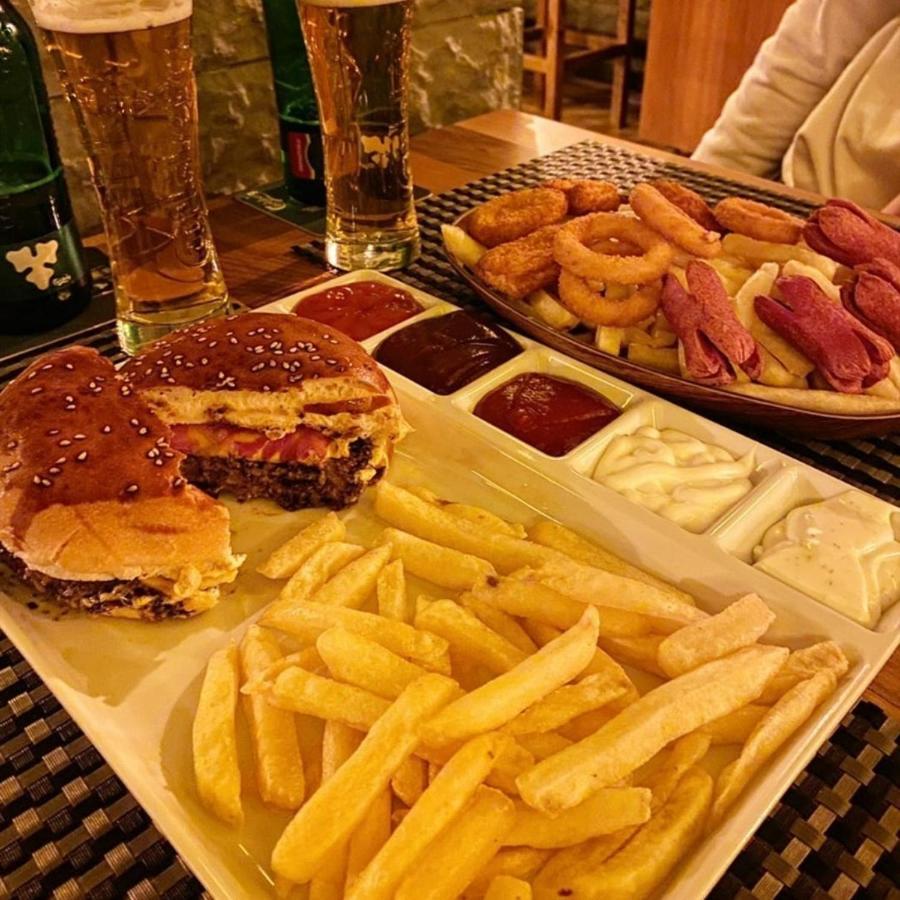 Eriza Hotel Ерзинджан Екстериор снимка