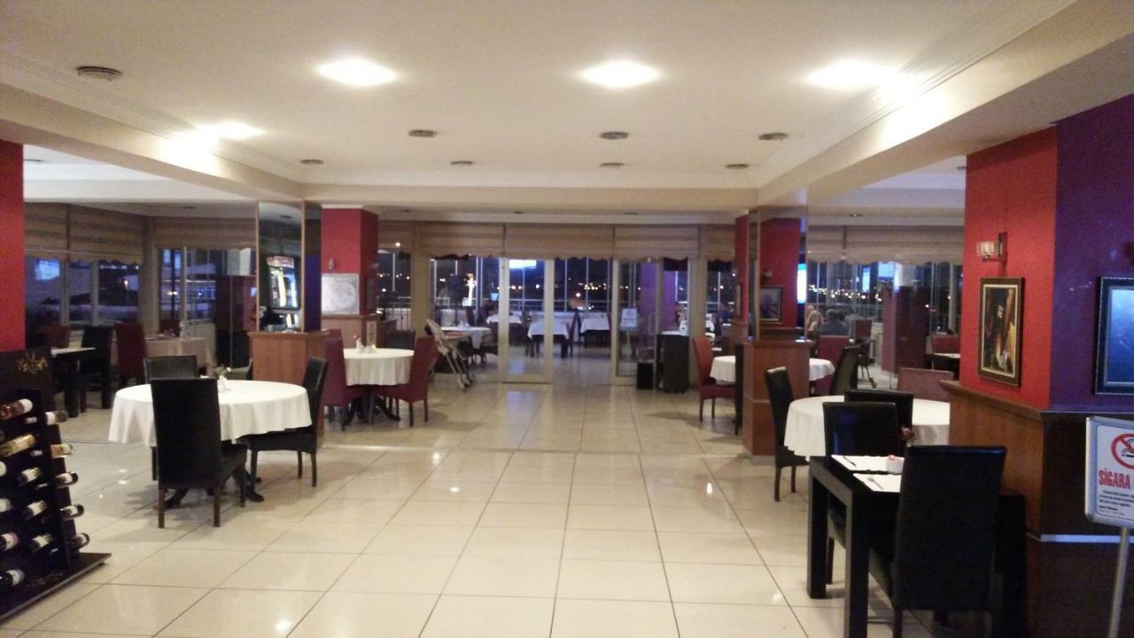 Eriza Hotel Ерзинджан Екстериор снимка
